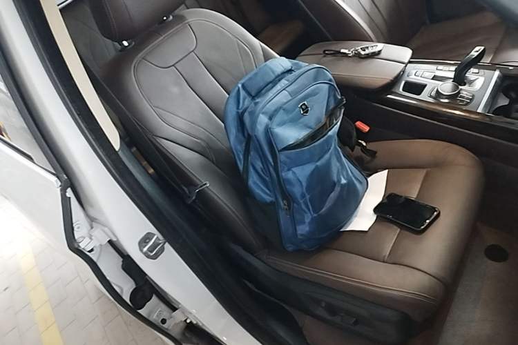 Used BMW X5 2017 xDrive28i Right Front Seat