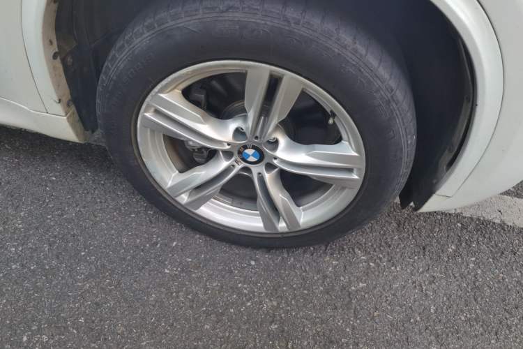 Used BMW X5 2017 xDrive35i M Sport Edition Right Front Wheel Hub