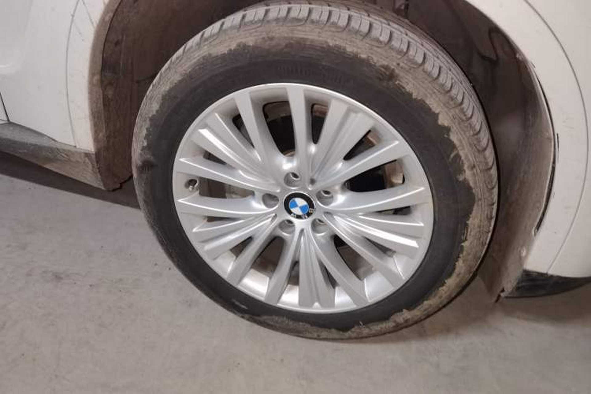 Used BMW X5 2017 xDrive28i Right Front Wheel Hub