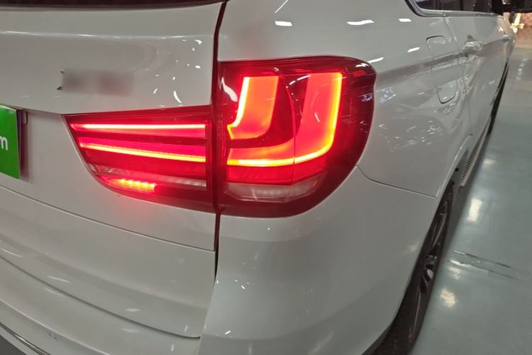 Used BMW X5 2017 xDrive35i Elegant Edition Right Rear Taillight