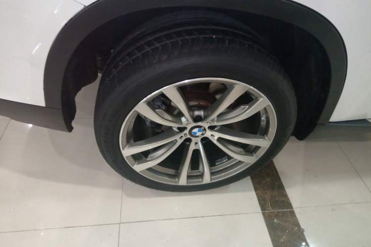 Used BMW X5 2017 xDrive35i parallel import Right Rear Wheel Hub