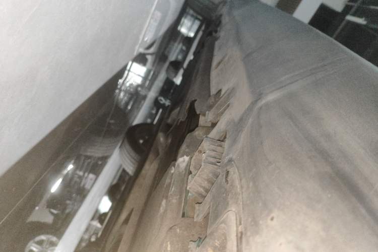 Used BMW X5 2017 xDrive35i Middle East Right Side Sill