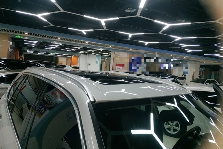 Used BMW X5 2017 xDrive28i Roof