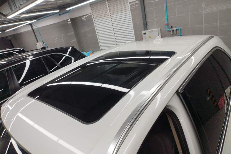 Used BMW X5 2017 xDrive28i Roof