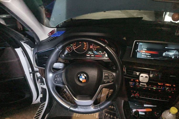 Used BMW X5 2017 xDrive35i Elegant Edition Steering Wheel