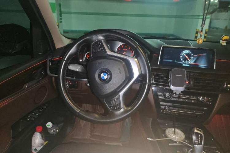 Used BMW X5 2017 xDrive28i Steering Wheel