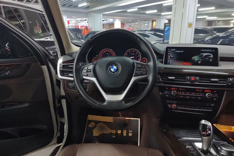 Used BMW X5 2017 xDrive28i Steering Wheel