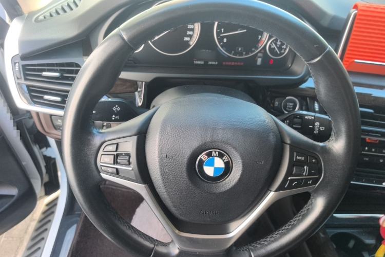 Used BMW X5 2017 xDrive35i Elegant Edition Steering Wheel