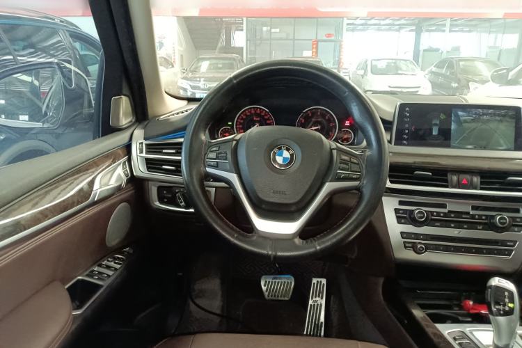 Used BMW X5 2017 xDrive28i Steering Wheel