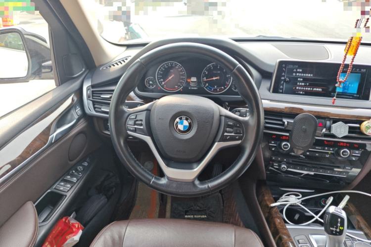 Used BMW X5 2017 xDrive28i Steering Wheel