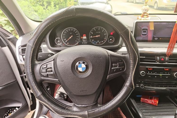 Used BMW X5  Steering Wheel