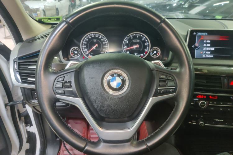 Used BMW X5 2017 xDrive35i Elegant Edition Steering Wheel