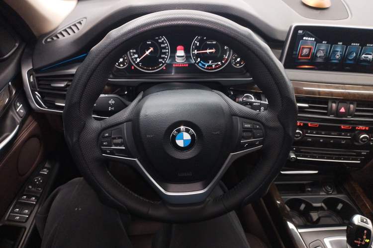 Used BMW X5 2017 xDrive28i Steering Wheel