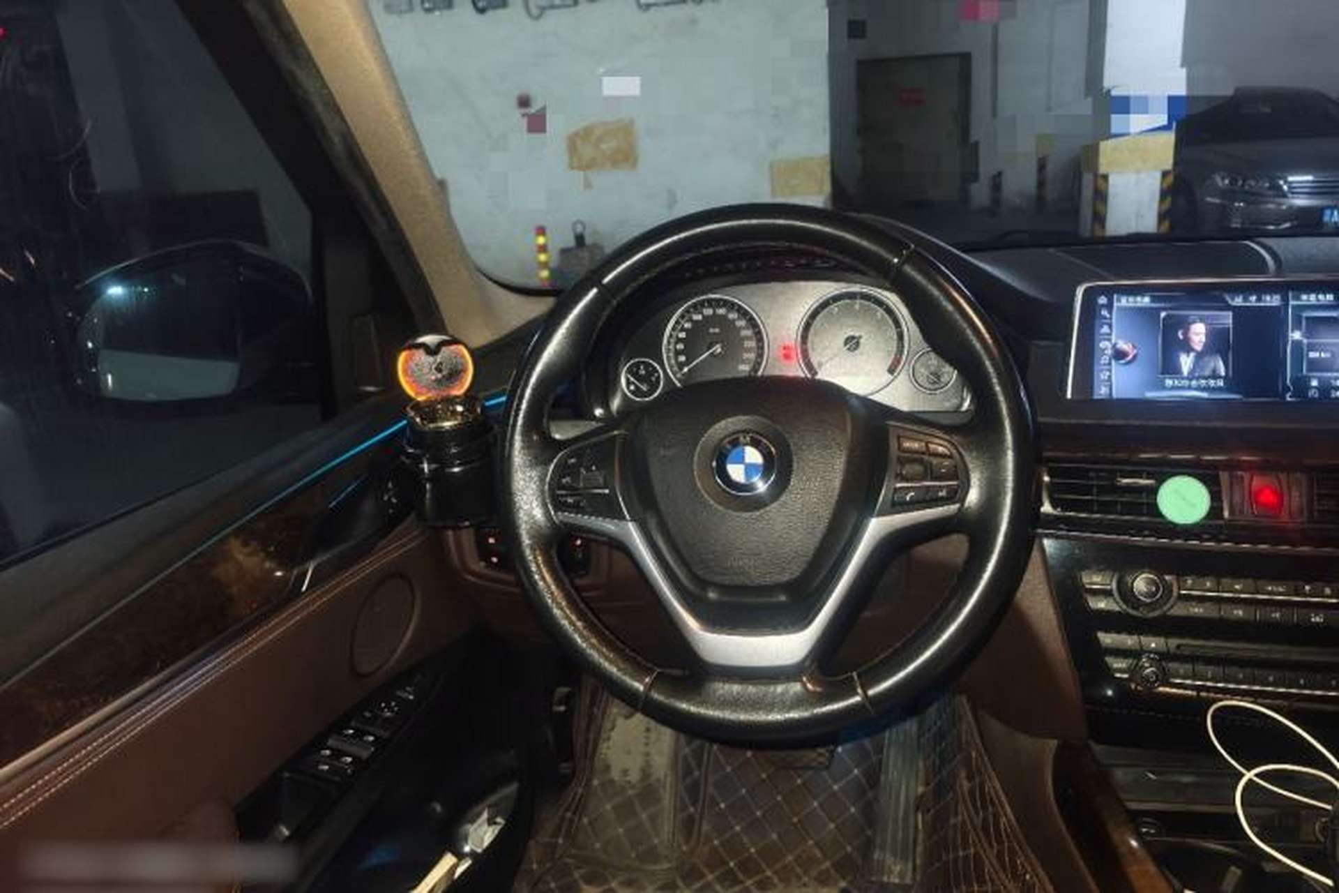 Used BMW X5 2017 xDrive35i Elegant Edition Steering Wheel