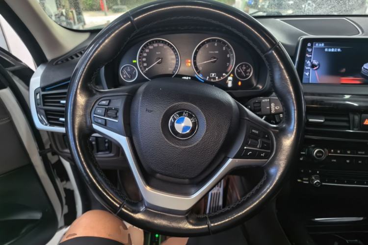 Used BMW X5 2017 xDrive35i Elegant Edition Steering Wheel