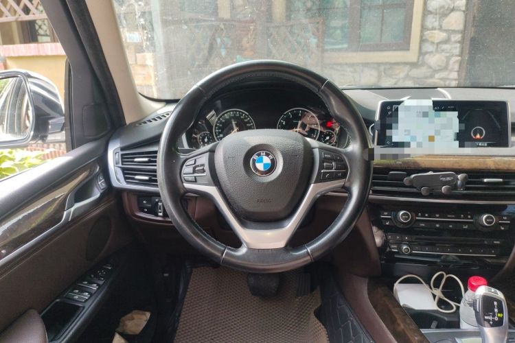 Used BMW X5 2017 xDrive28i Steering Wheel