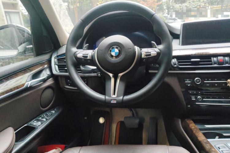 Used BMW X5 2017 xDrive28i Steering Wheel