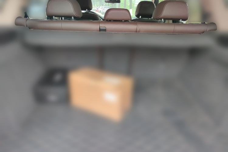Used BMW X5 2017 xDrive28i Trunk