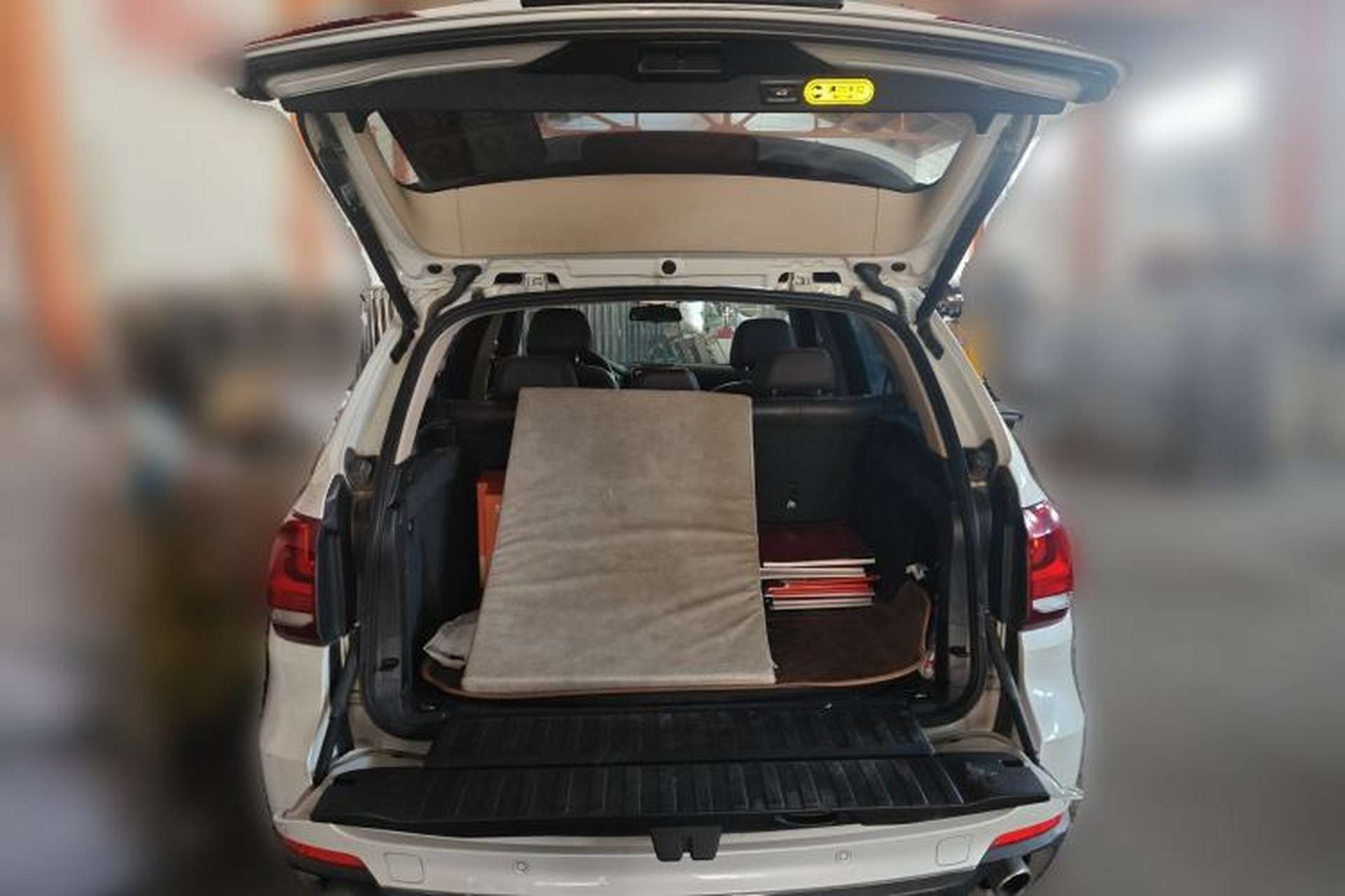 Used BMW X5 2017 xDrive28i Trunk