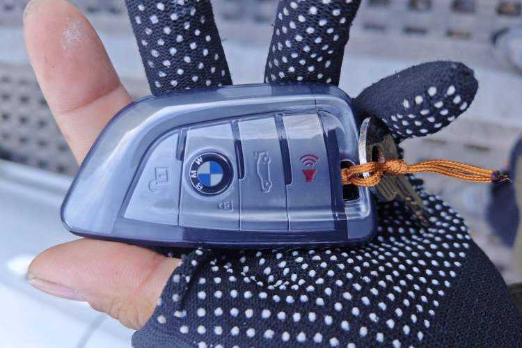 Used BMW X5 2017 xDrive35i Elegant Edition Vehicle Key