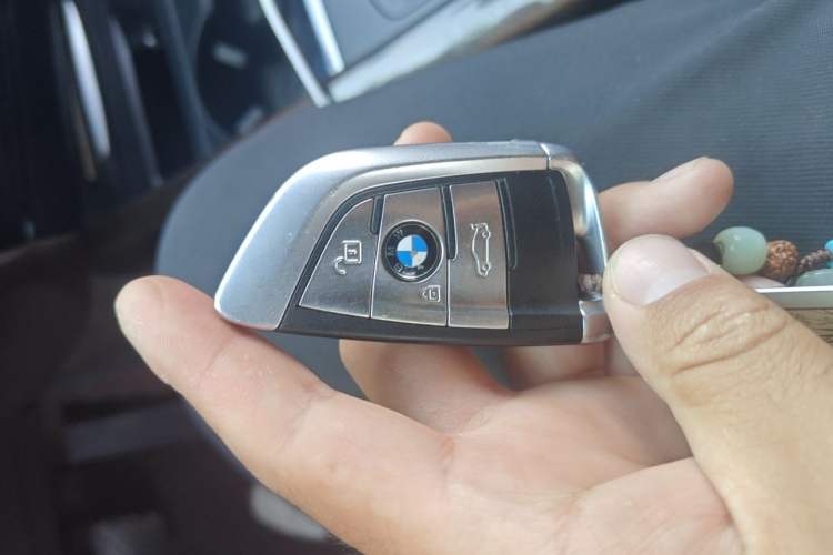 Used BMW X5 2017 xDrive35i Elegant Edition Vehicle Key