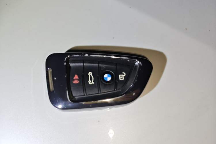 Used BMW X5  Vehicle Key
