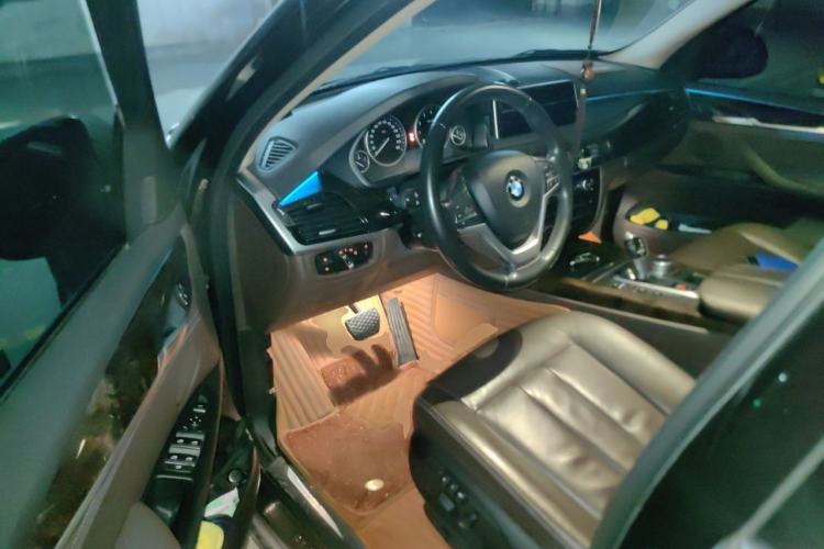Used BMW X5 2017 xDrive28i Driver Seat