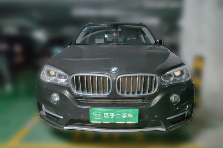 Used BMW X5 2017 xDrive28i Front