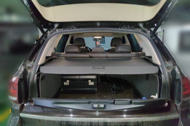Used BMW X5 2017 xDrive28i Trunk