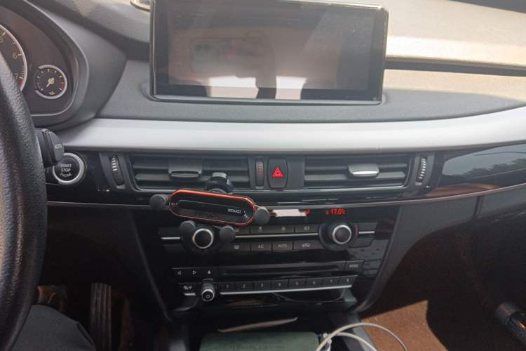 Used BMW X5 2018 xDrive35i Elegant Edition Audio And AC Panel