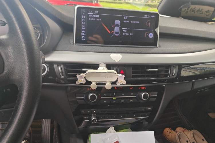 Used BMW X5 2018 xDrive35i Base Model Middle East Audio And AC Panel
