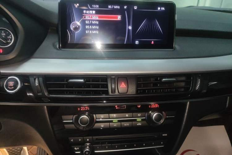 Used BMW X5 2018 xDrive35i Standard Small Screen Leather Middle East Audio And AC Panel