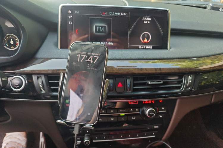 Used BMW X5 2018 xDrive35i Elegant Edition Audio And AC Panel