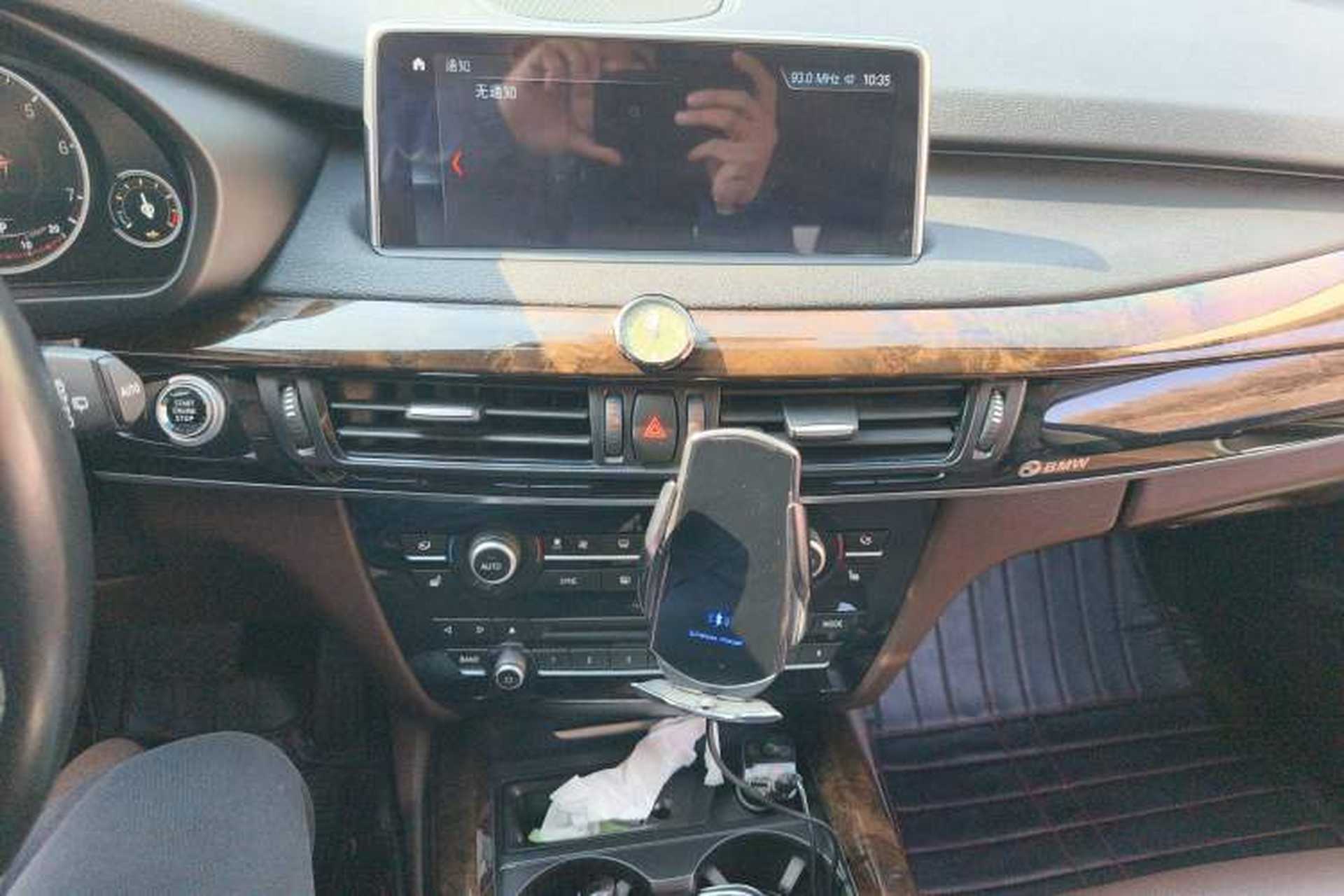 Used BMW X5 2018 xDrive28i Audio And AC Panel