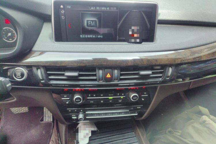 Used BMW X5 2018 xDrive28i Audio And AC Panel