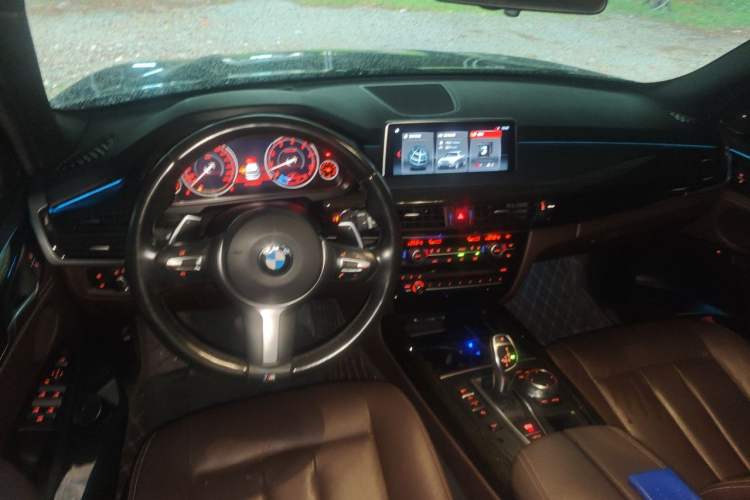 Used BMW X5 2018 xDrive35i M Sport Luxury Edition Center Console