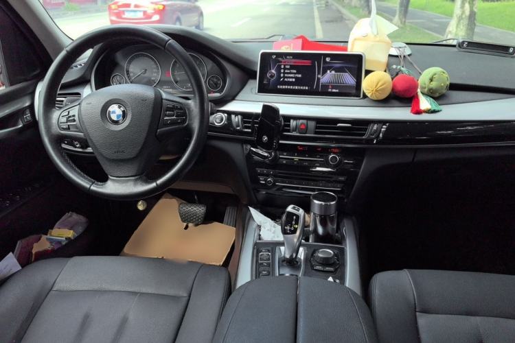 Used BMW X5 2018 xDrive35i Elegant Edition Center Console