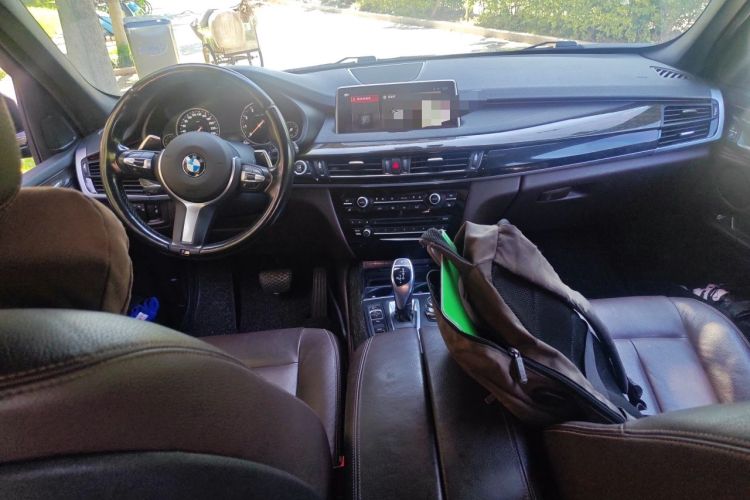 Used BMW X5 2018 xDrive35i M Sport Edition Center Console