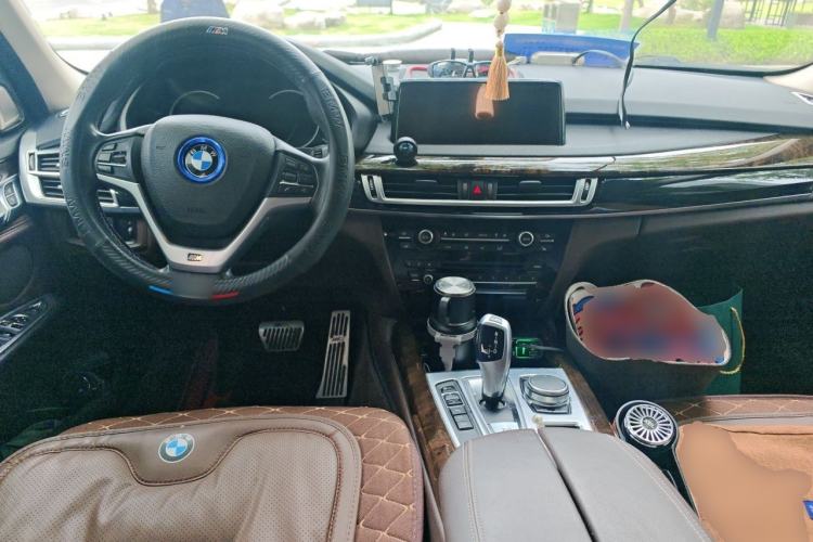 Used BMW X5 2018 xDrive35i Elegant Edition Center Console