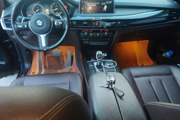 Used BMW X5 2018 xDrive35i M Sport Edition Center Console