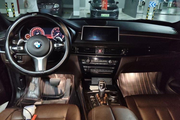 Used BMW X5 2018 xDrive35i M Sport Edition Center Console
