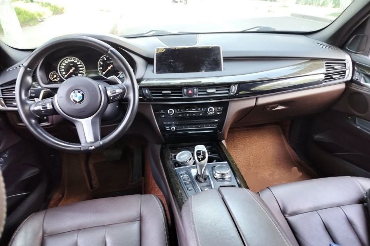 Used BMW X5 2018 xDrive35i M Sport Edition Center Console