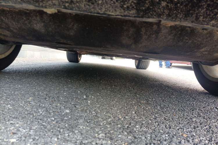Used BMW X5 2018 xDrive28i Chassis Front