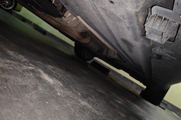 Used BMW X5 2018 xDrive28i Chassis Front Left