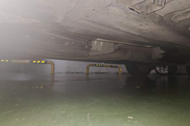 Used BMW X5 2018 xDrive28i Chassis Front Left
