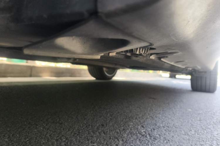 Used BMW X5  Chassis Front Left