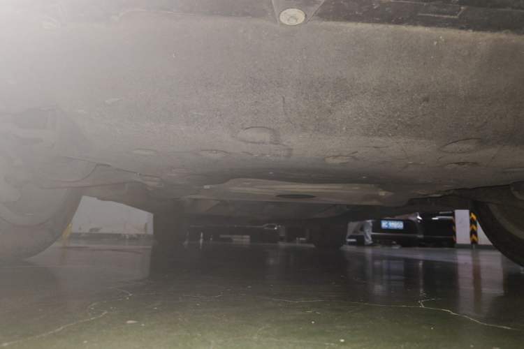 Used BMW X5 2018 xDrive28i Chassis Front