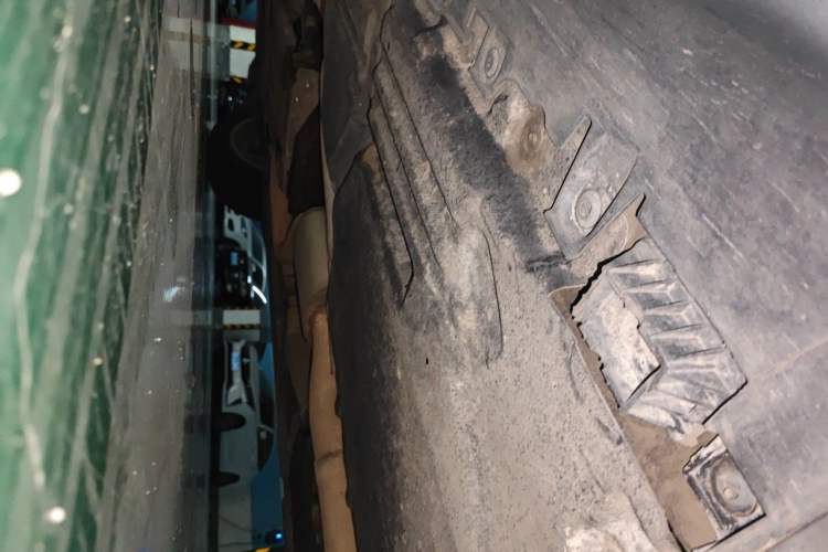 Used BMW X5 2018 xDrive28i Chassis Rear Left