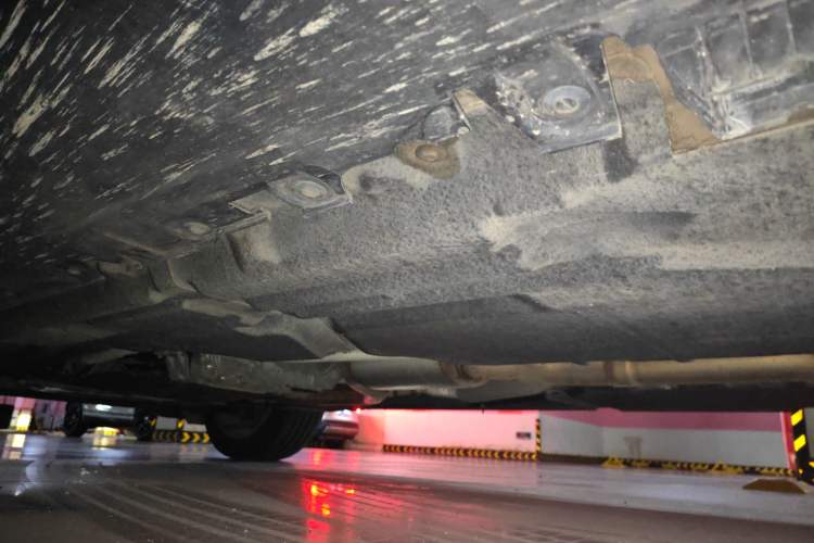 Used BMW X5 2018 xDrive28i Chassis Rear Left