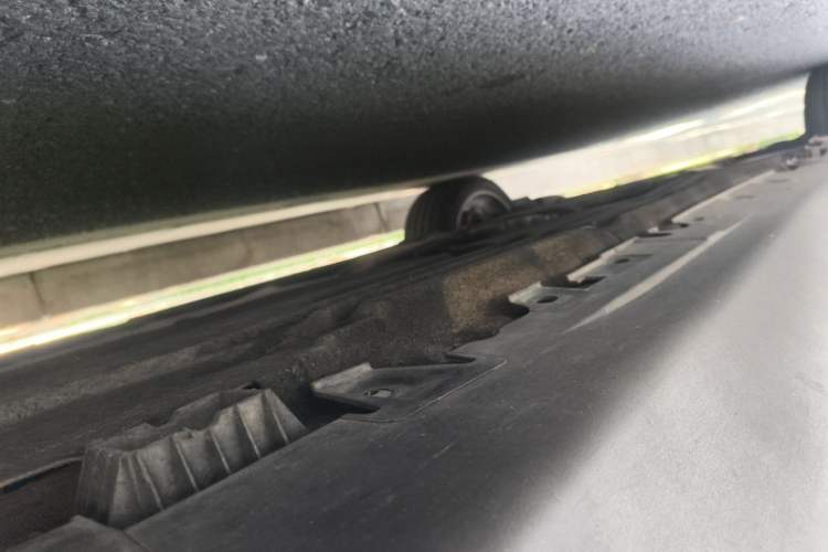 Used BMW X5  Chassis Rear Left
